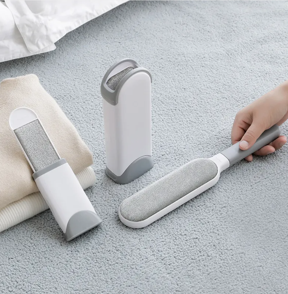 Minimalist Fabric Care Brush