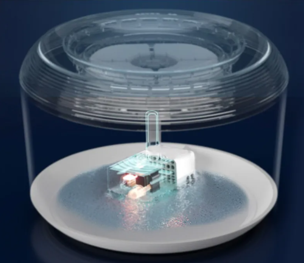 The Oasis™ Ultra-Silent 2.5L Water Fountain